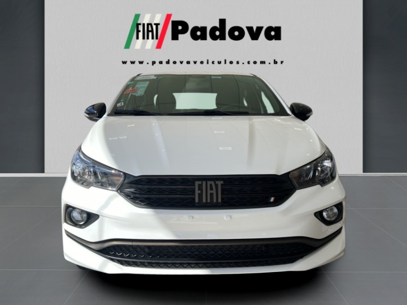 Veculo: Fiat - Cronos - drive 1.3 em Sertozinho