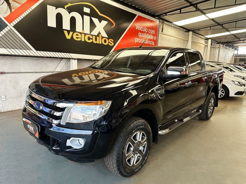 Veculo: Ford - Ranger - 2.5 XLT 4X2 CD 16V em Ribeiro Preto