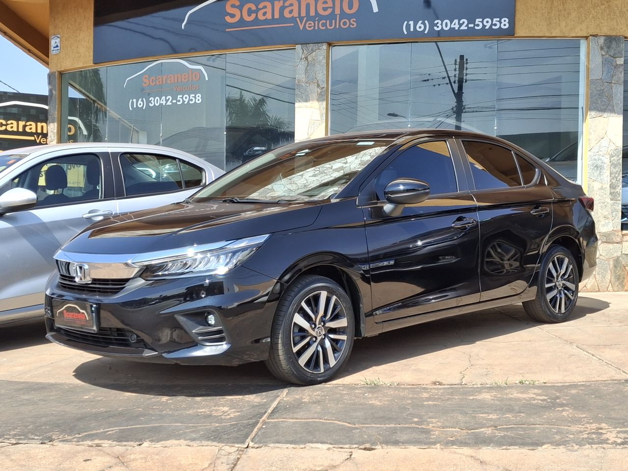 Veculo: Honda - City - Sedan Touring 1.5 Flex 16V 4p Aut. em Sertozinho