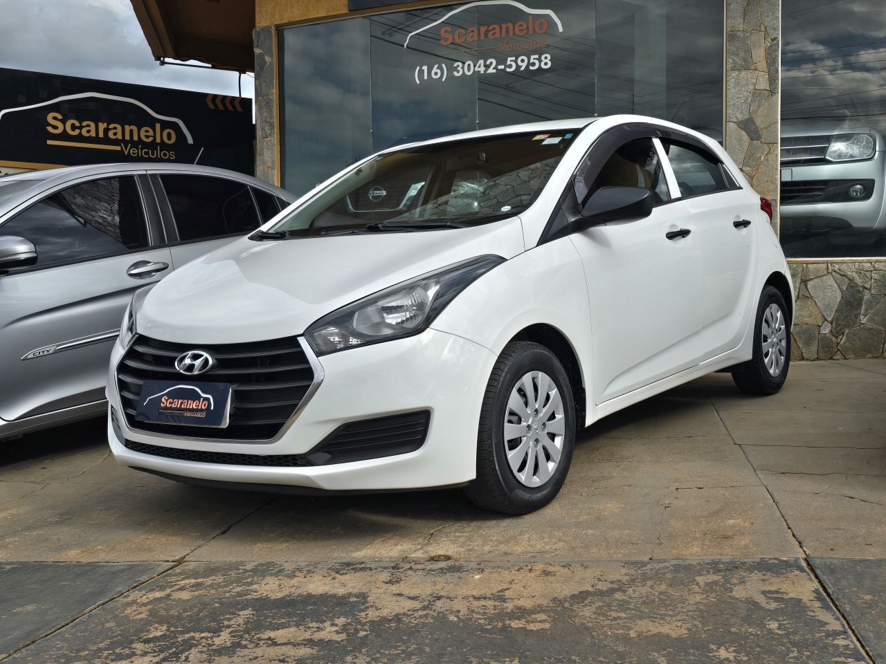 Veculo: Hyundai - HB 20 - Comf./C.Plus/C.Style 1.0 Flex 12V em Sertozinho