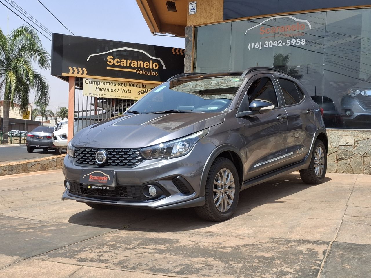 Veculo: Fiat - Argo - TREKKING 1.8 16V Flex Aut. em Sertozinho