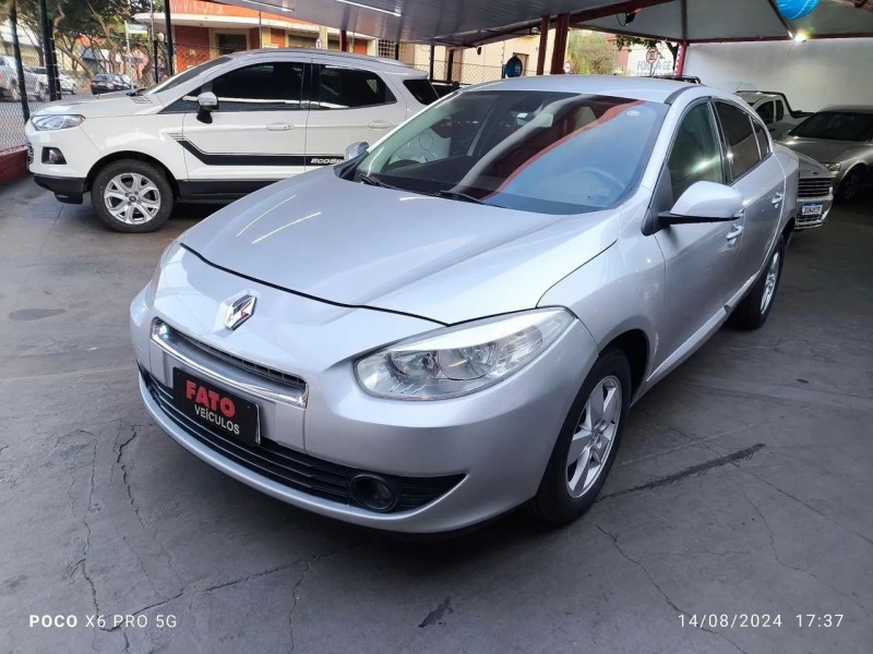 Veculo: Renault - Fluence - FLUENCE em Ribeiro Preto