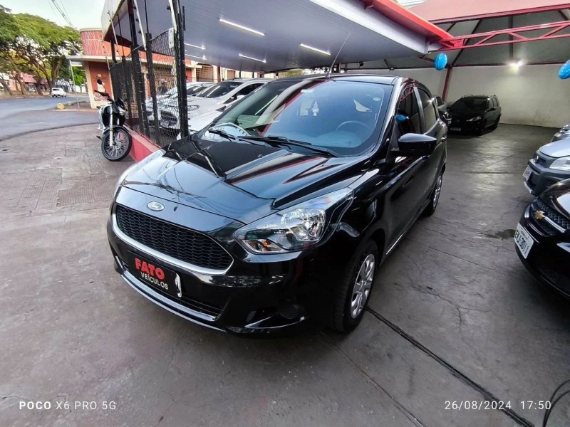 Veculo: Ford - Ka Sedan - KA em Ribeiro Preto