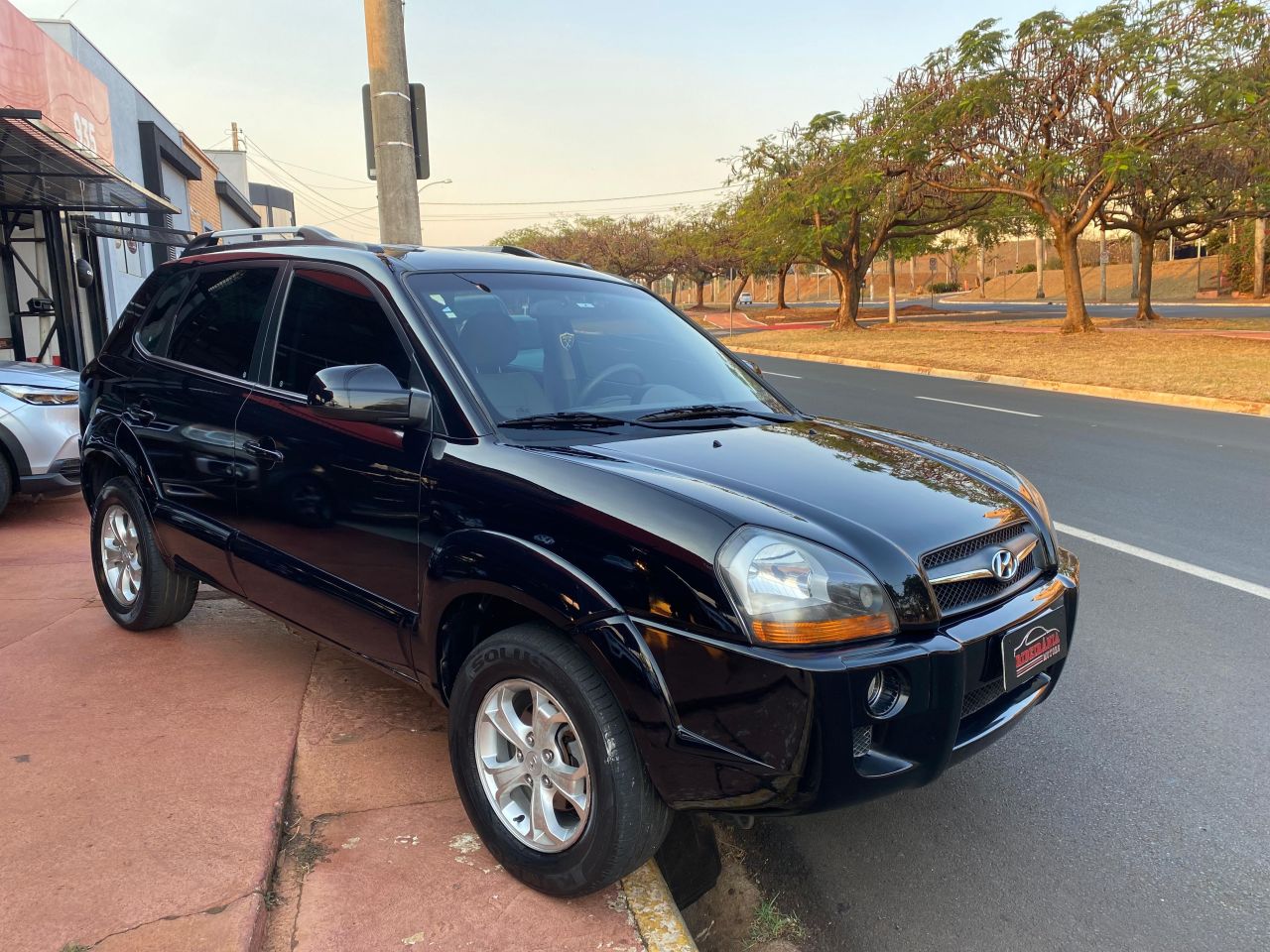 Veculo: Hyundai - Tucson - 2.0 16V Flex Aut. em Ribeiro Preto