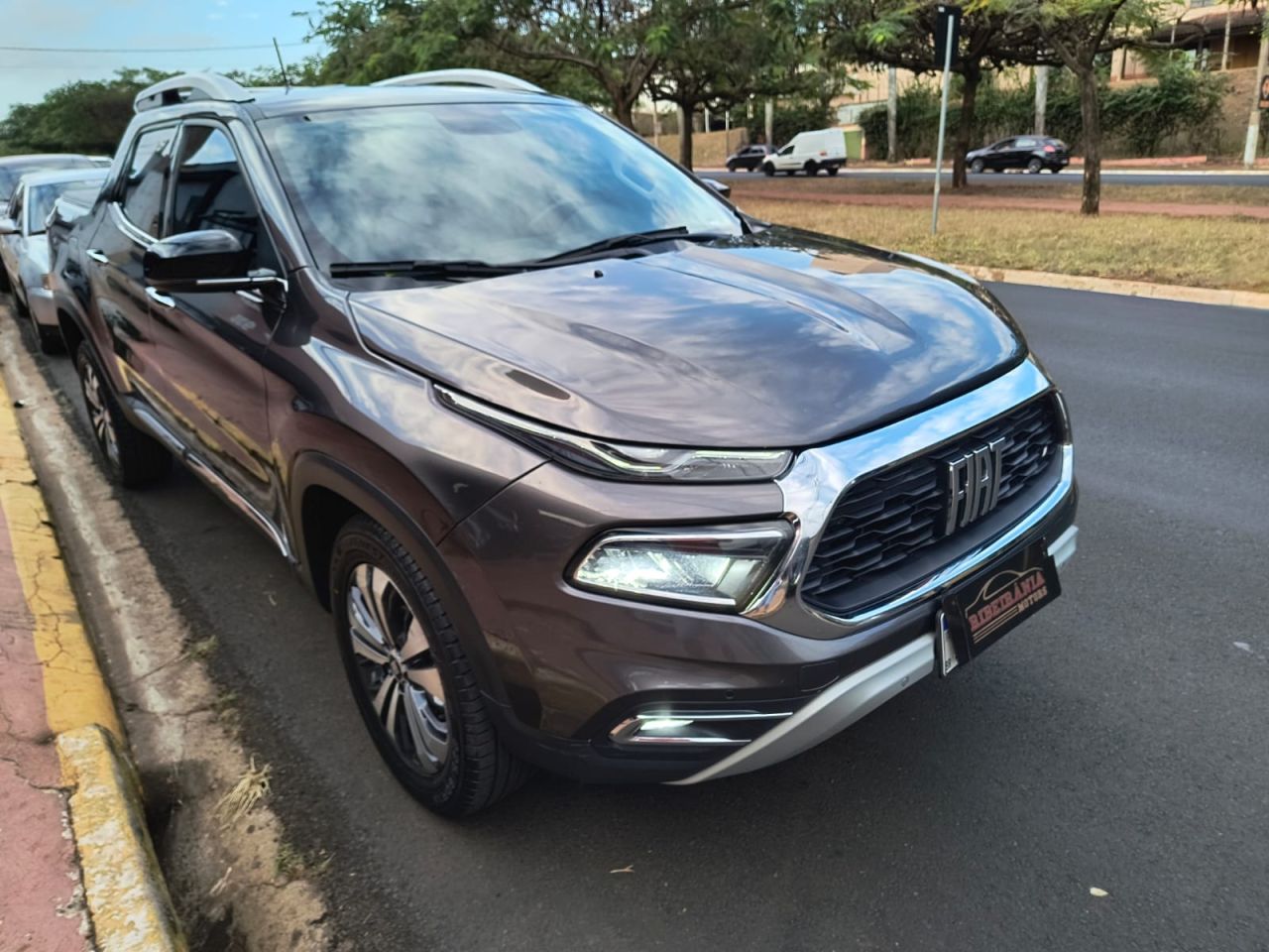 Veculo: Fiat - Toro - Volcano 1.3 T270 4x2 Flex Aut. em Ribeiro Preto