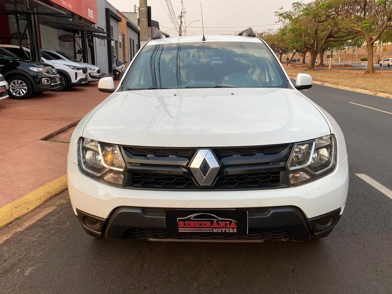 Veculo: Renault - Duster - OROCH Expression 1.6 Flex 16V Mec em Ribeiro Preto