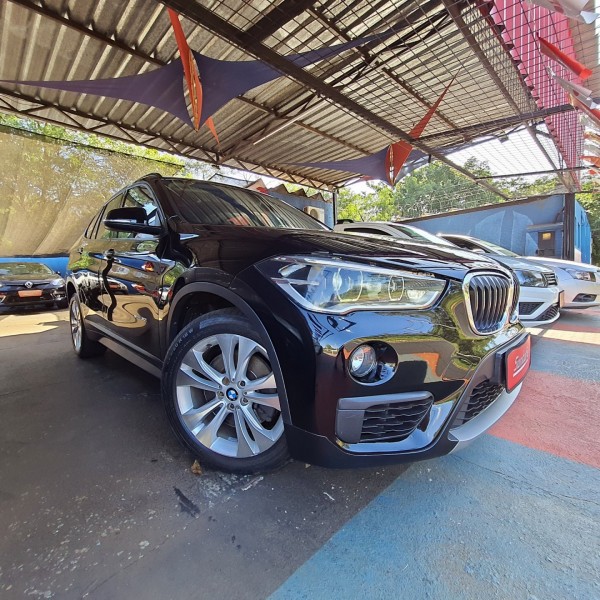 Veculo: BMW - X1 - 2.0 16V TURBO ACTIVEFLEX SDRIVE20I 4P AUTOMTICO em Ribeiro Preto