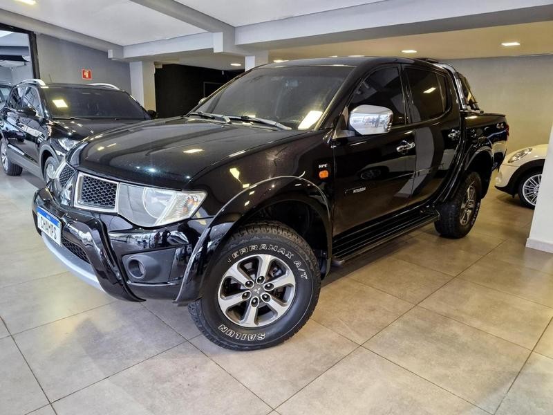 Veculo: Mitsubishi - L-200 -  em Ribeiro Preto