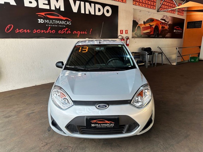 Veculo: Ford - Fiesta Hatch - 1.0 ROCAM HATCH 8V em Ribeiro Preto