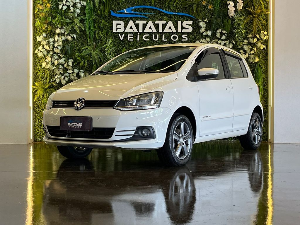 Veculo: Volkswagen - Fox - 1.6 MSI COMFORTLINE 8V FLEX 4P MANUAL em Batatais