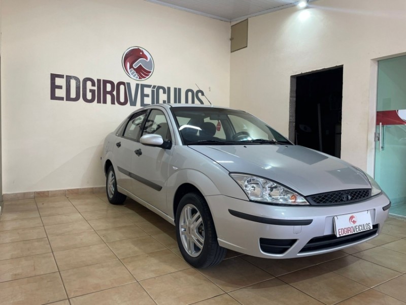 Veculo: Ford - Focus Sedan - 2.0 em Batatais