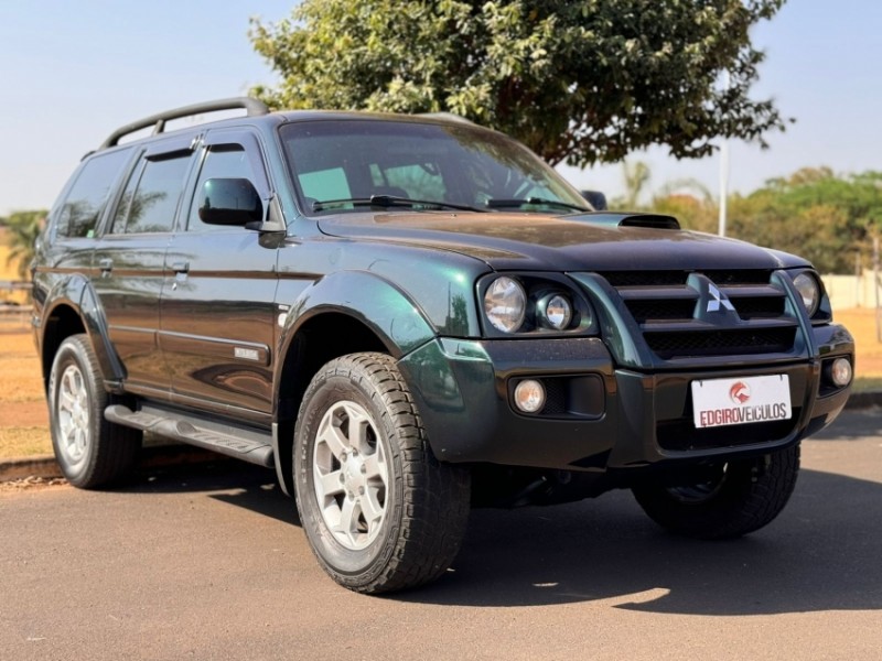 Veculo: Mitsubishi - Pajero -  em Batatais