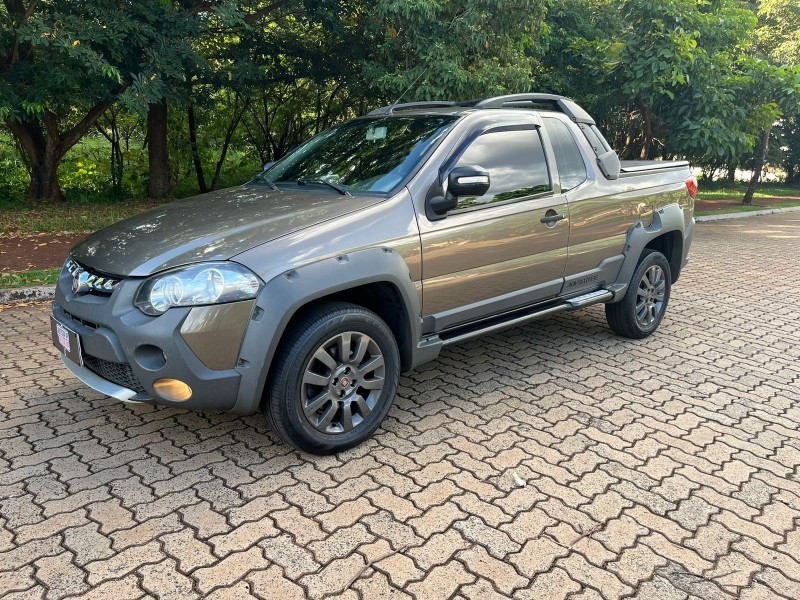 Veculo: Fiat - Strada - 1.8 MPI ADVENTURE CE 16V FLEX 2P MANUAL em Ribeiro Preto