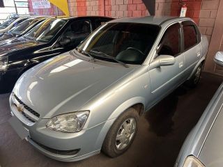 Corsa Sedan LS 4P. 