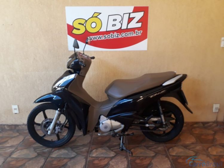 S Biz | Biz 125 EX 18/18 - foto 5