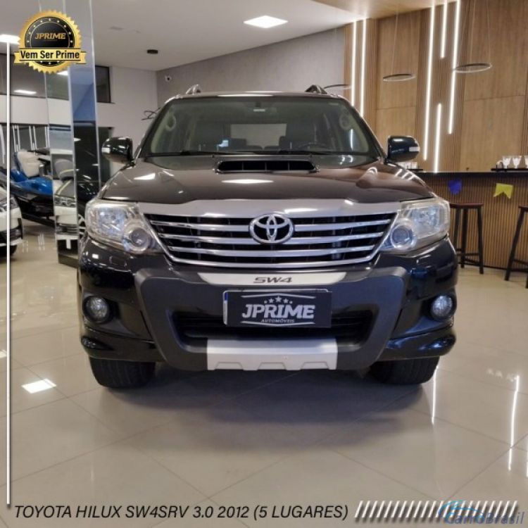 J Prime Automveis | Hilux SW4 SRV 3.0 5 Lugares 12/12 - foto 2