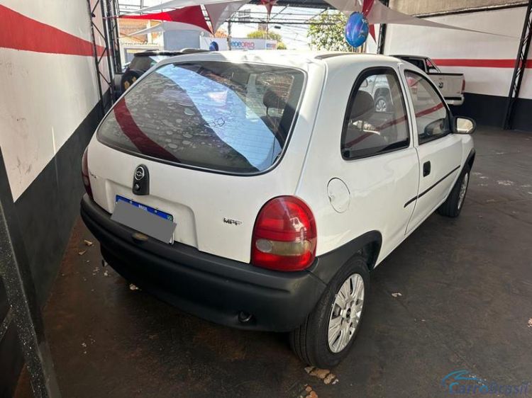 Sumarezinho Multimarcas | Corsa Hatch 1.0 2P.  97/97 - foto 2