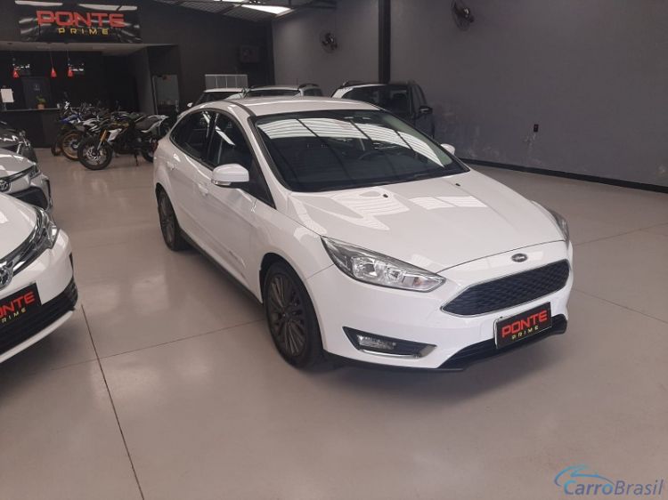 Ponte Veculos | Focus Sedan  SE PLUS FASTBACK 16V  POWERSHIFT 17/17 - foto 2