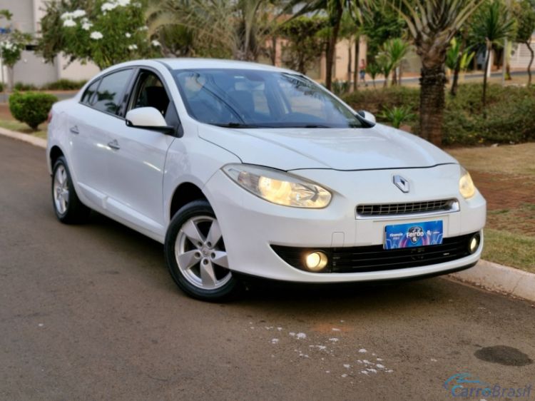 Brekar Veculos | Fluence Dynamique 2.0 13/13 - foto 6