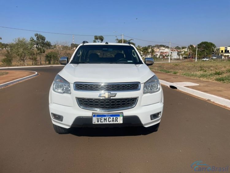 Vem Car Veculos | S-10 LTZ 2014 2.4 FLEX COMPLETO ! TOP DE LINHA 14/14 - foto 2