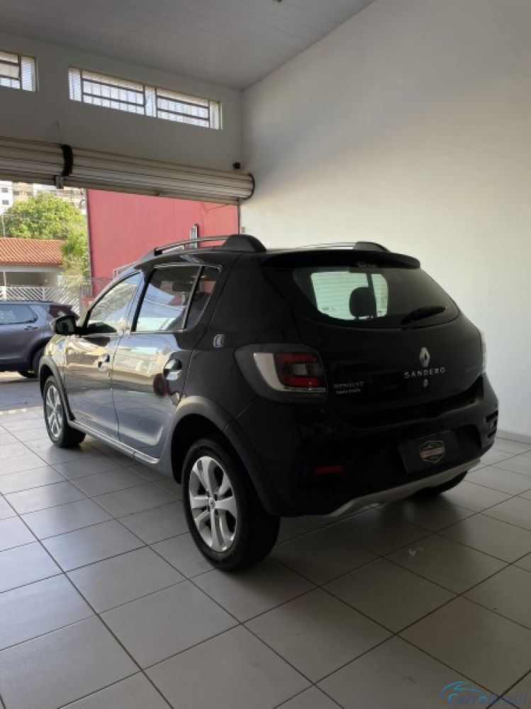 Triauto Veculos | Sandero Stepway 1.6 Flex 14/15 - foto 9