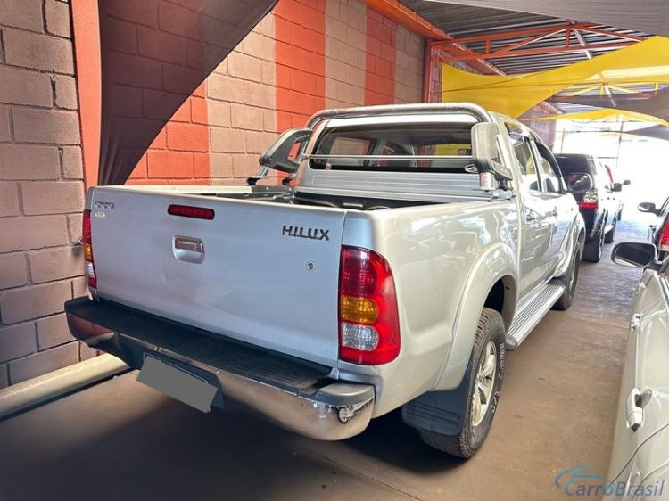 Ney Automveis | Hilux CD 4X2 SR 4P.  08/09 - foto 2