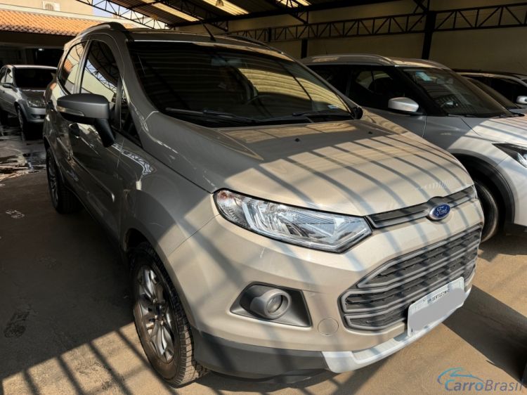 Avenida Veculos | EcoSport Freestyle 15/15 - foto 4