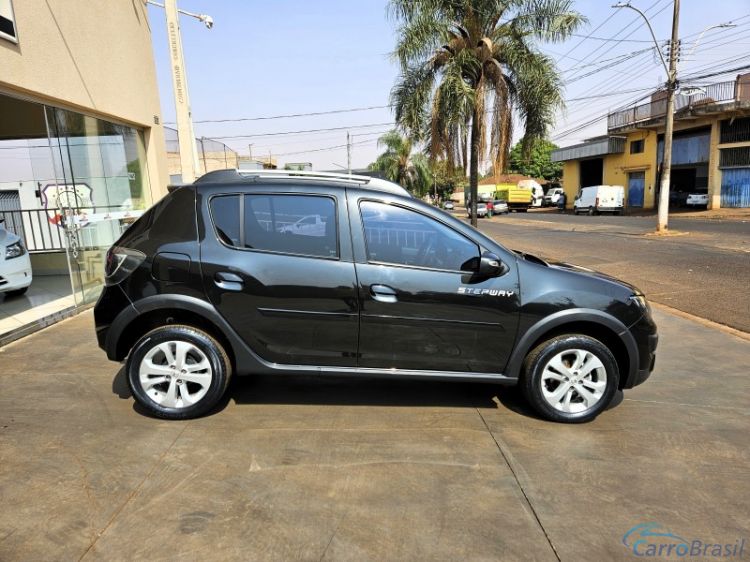 Movicar Multimarcas | Sandero STEPWAY 1.6 FLEX 18/18 - foto 3