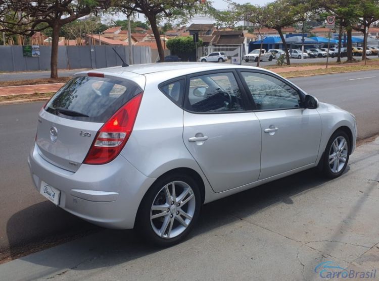 Classe A Veculos | I 30 2.0 GLS AUTOMTICO  12/12 - foto 3