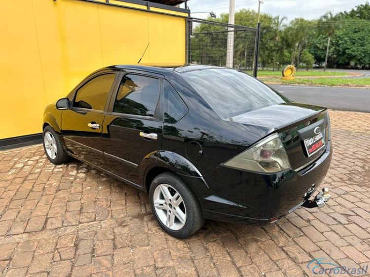 Home Car | Fiesta Sedan 1.6 SE 4P.  10/11 - foto 5