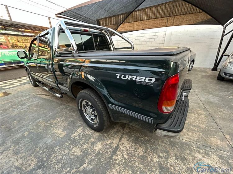 Kito Veculos | F-250 4.2 XLT 4X2 CD TURBO INTERCOOLER DIESEL 4P MANUAL 04/04 - foto 4