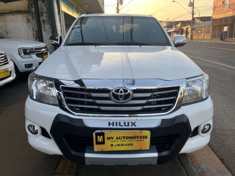 MV Automveis | Hilux HILUX 15/15 - foto 5