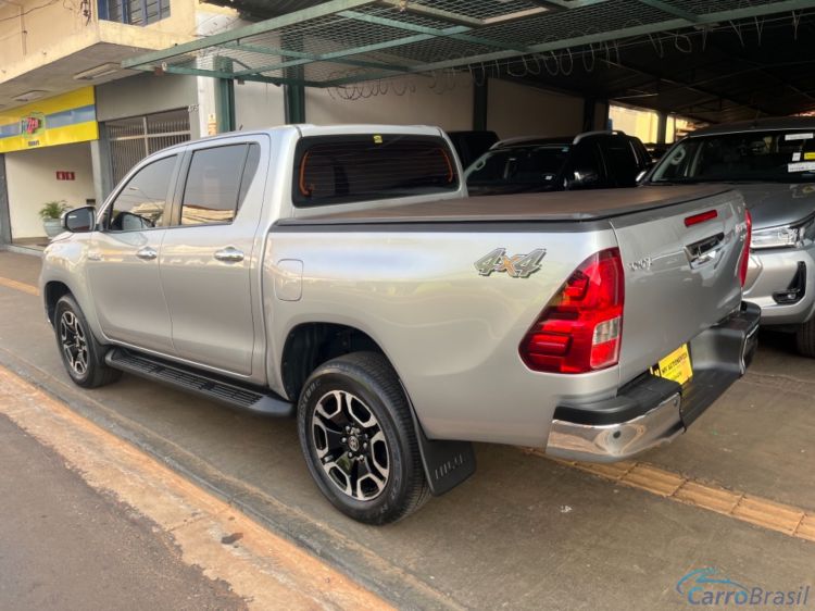 MV Automveis | Hilux HILUX 21/21 - foto 4