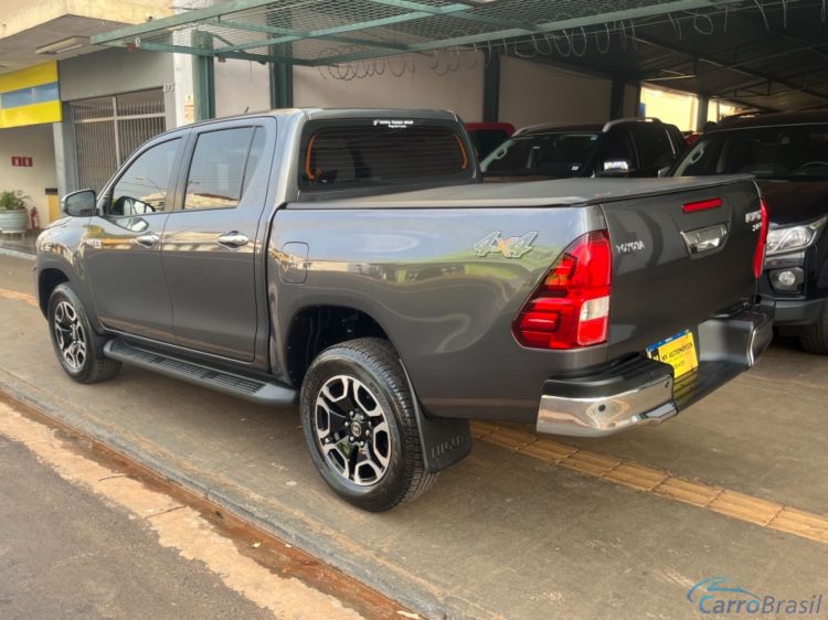 MV Automveis | Hilux HILUX 23/24 - foto 3