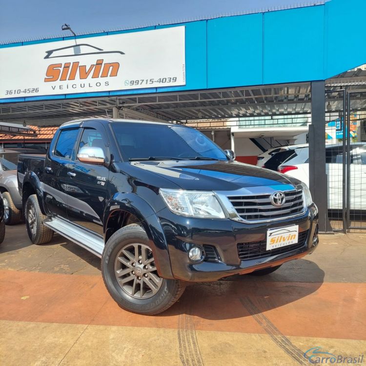 Silvin Veculos  | Hilux HILUX 15/15 - foto 1