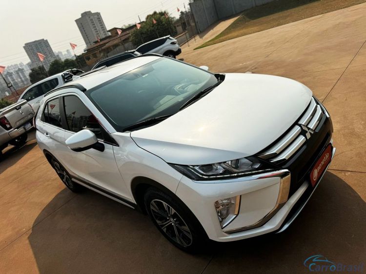 Beneto Veculos | Eclipse Cross HPE 1.5 16V 165cv Aut. 21/22 - foto 3