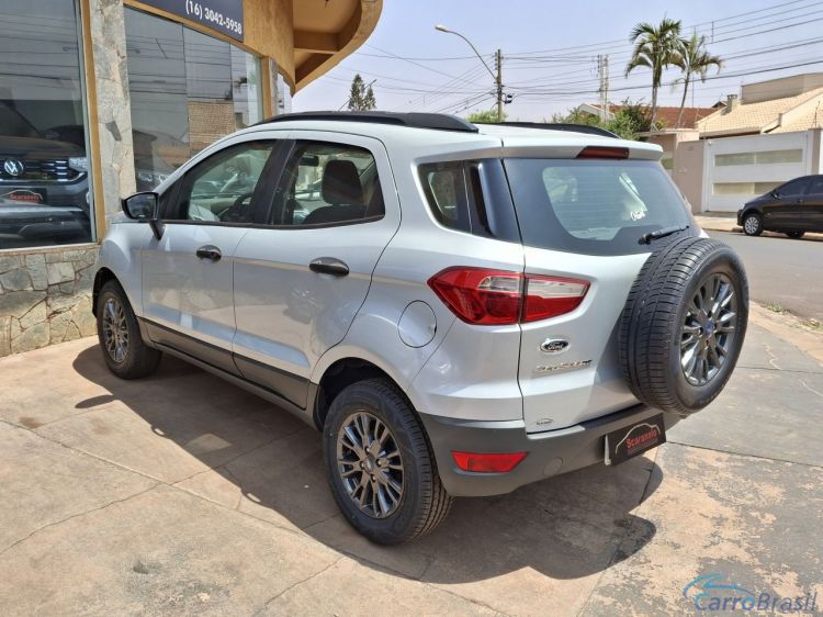 Scaranelo Veculos | EcoSport SE 1.6 16V Flex 5p Mec. 13/14 - foto 7