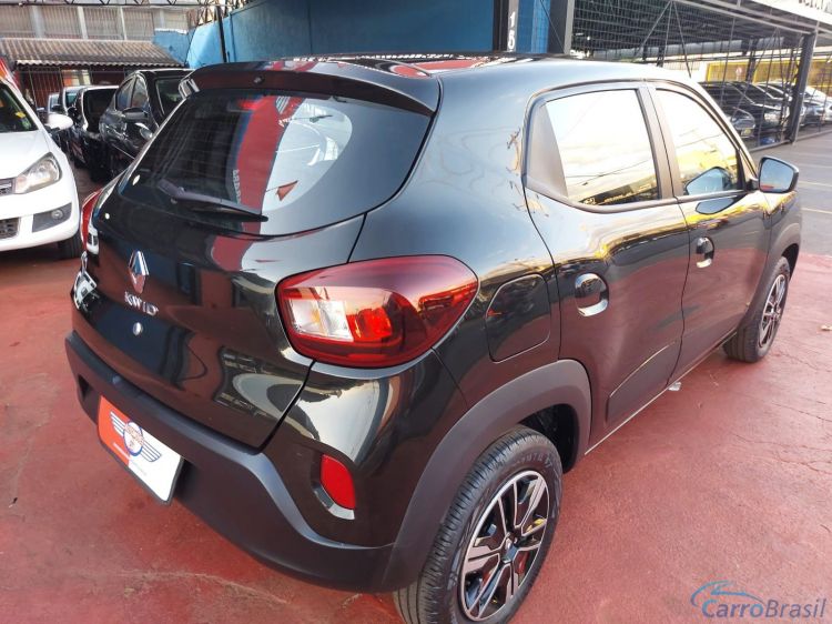 Automvel & Cia | Kwid 1.0 12V SCE FLEX INTENSE MANUAL 23/23 - foto 4