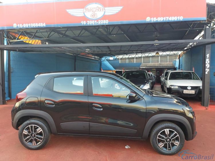 Automvel & Cia | Kwid 1.0 12V SCE FLEX INTENSE MANUAL 23/23 - foto 7