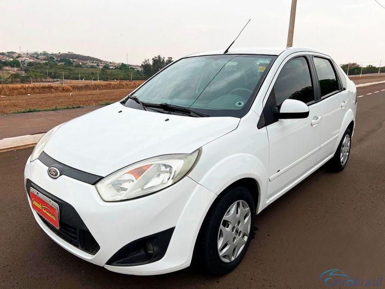 Samuel Automveis | Fiesta Hatch 1.6 ROCAM SEDAN 8V 13/14 - foto 3