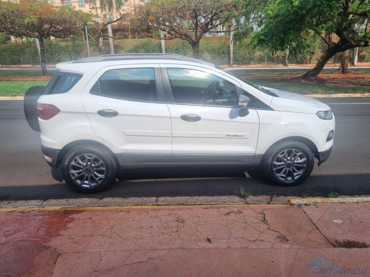 Ribeirania Motors | EcoSport FREESTYLE 1.6 16V Flex 5p 13/14 - foto 7