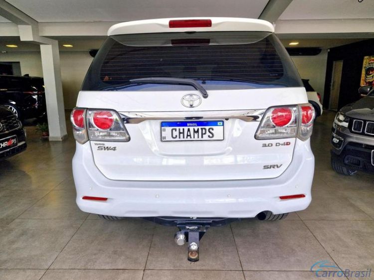 Champs Motors | Hilux  14/15 - foto 4