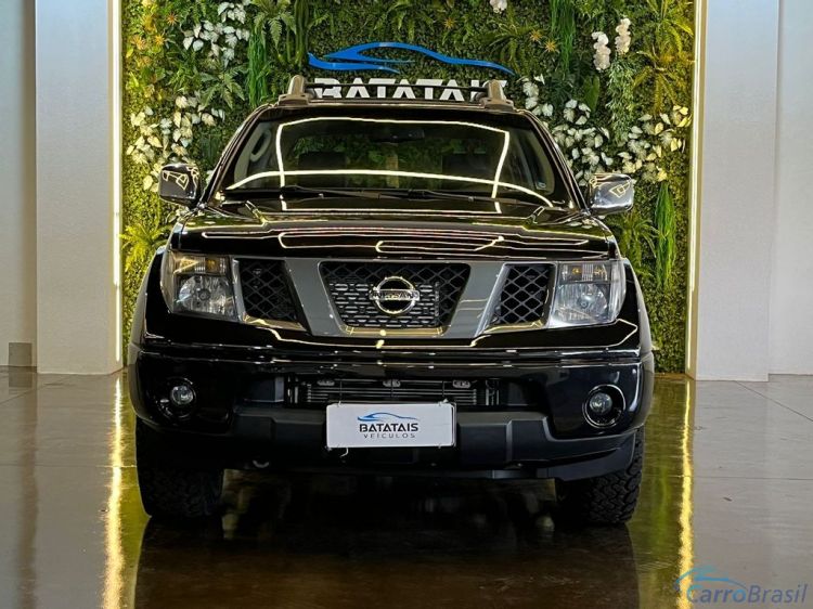 Batatais Veculos | Frontier 2.5 LE ATTACK 4X4 CD TURBO ELETRONIC DIESEL 4P AUTOMTICO 12/13 - foto 2