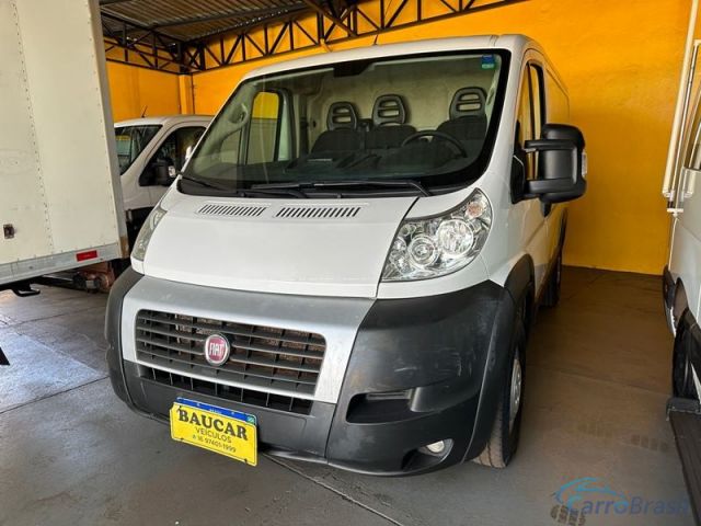 Mais detalhes do Fiat Ducato Furgo 4P.  Diesel