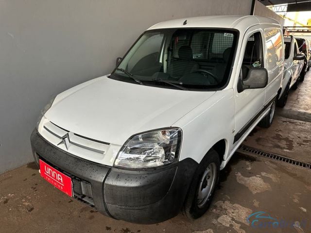 Mais detalhes do Citroen Berlingo 1.6 4P.  Flex