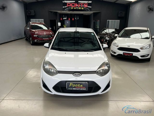 Mais detalhes do Ford Fiesta Hatch 1.0 ROCAM SE 8V MANUAL Flex