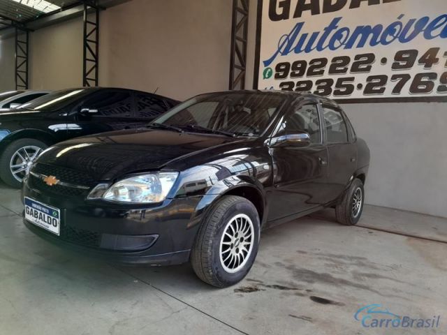 Mais detalhes do Chevrolet (GM) Corsa Sedan Classic 1.0 LS 4P. Flex