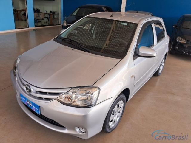 Mais detalhes do Toyota Etios 1.3 X Flex