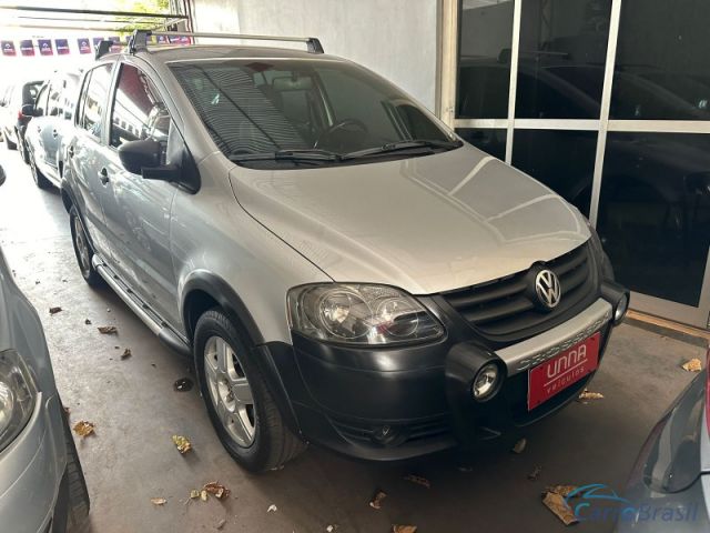 Mais detalhes do Volkswagen CrossFox 1.6 Flex