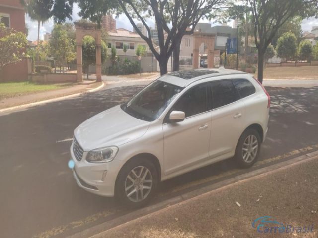 Mais detalhes do Volvo XC 60 D5 Momentus  Diesel